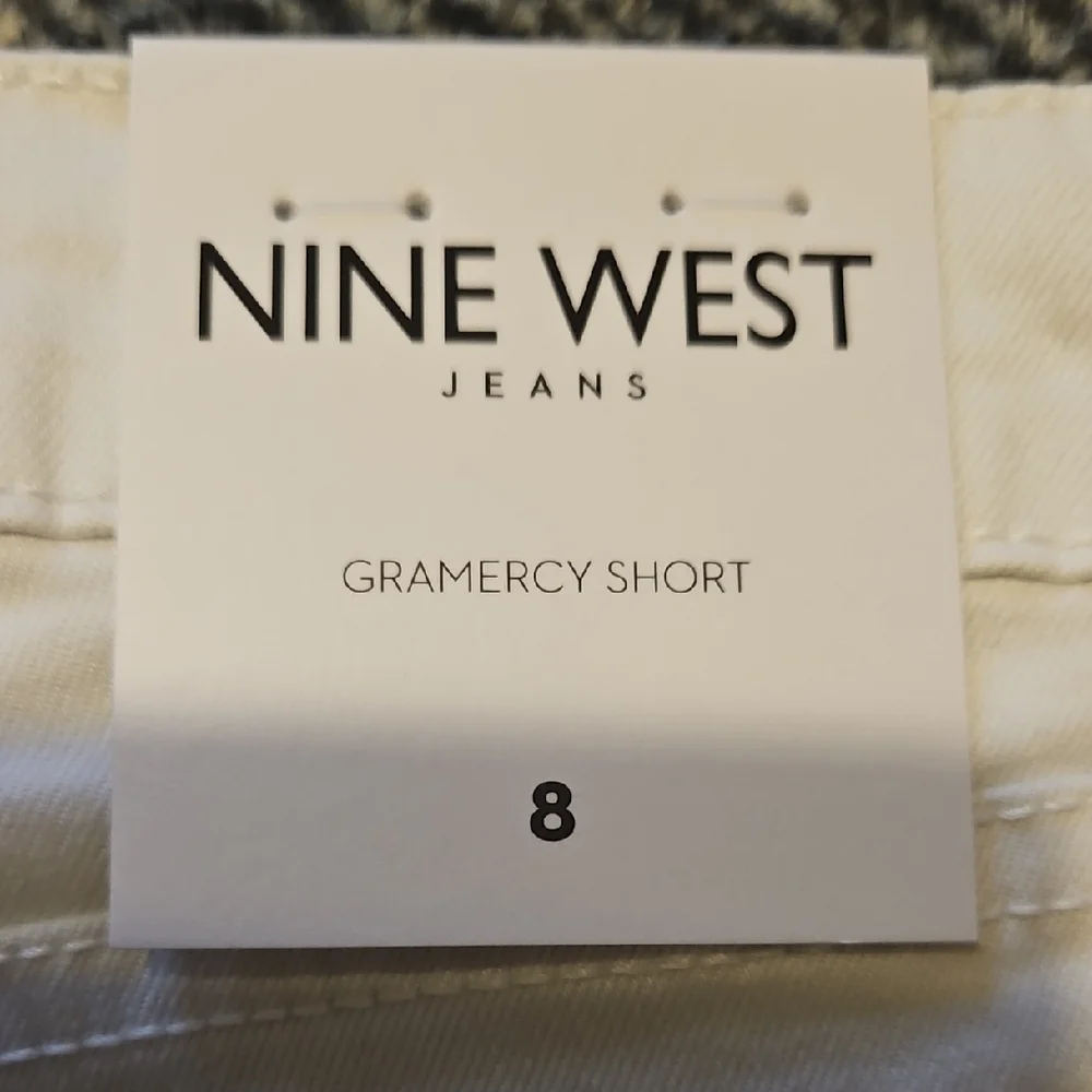 Nine West Women's Classic Cream Shorts - Picture 3 of 9